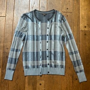 Blue Plaid brooks brothers sleeveless top with matching sweater size M